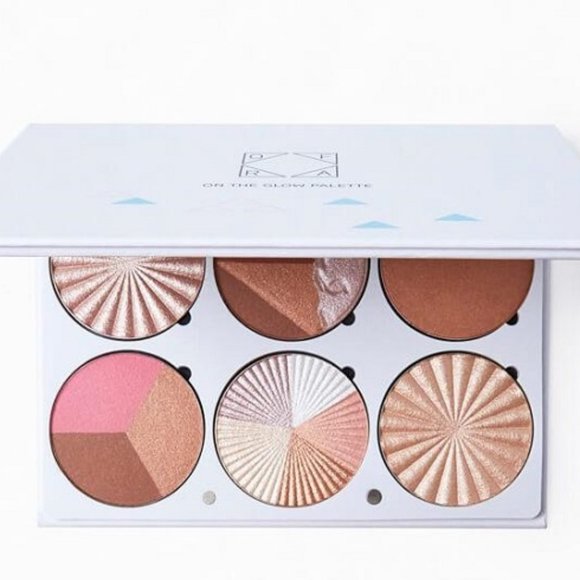 ✨CLOSET CLEAR OUT ✨  OFRA - On the glow palette - Picture 1 of 2